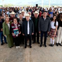 Entrega Gobernador Durazo telebachillerato en Nácori Chico y garantiza becas a estudiantes