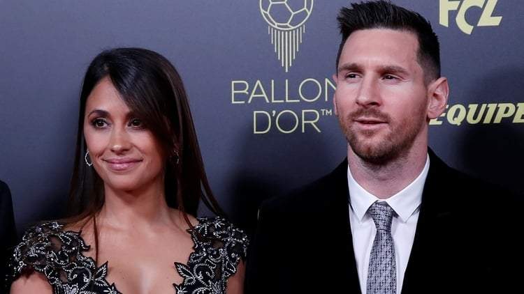 Antonela Roccuzzo y Lionel Messi. Fuente: (Instagram)