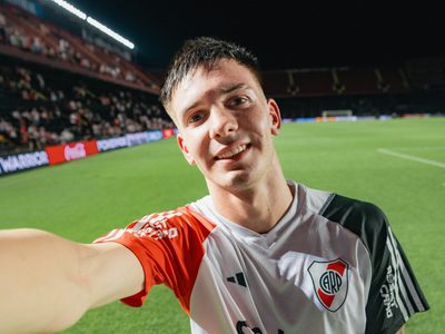 Mastantuono con nostalgia por River