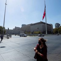 Chile supera el millón de contagios de coronavirus y toma medidas severas