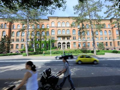 Quitarse el condón a escondidas en una relación es agresión sexual, determina tribunal