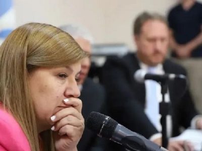 Trabaron embargos de bienes y cuentas bancarias por 120 millones de pesos a Gloria Ruiz