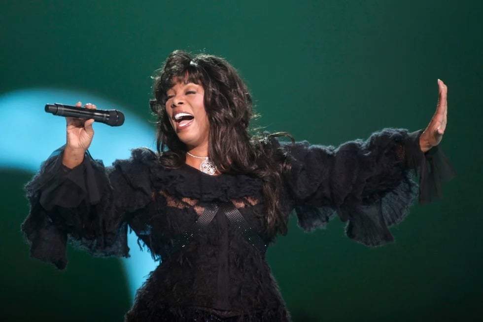 Donna Summer se presenta en el concierto del Nobel de la Paz en Oslo, Noruega, el 11 de diciembre de 2009.