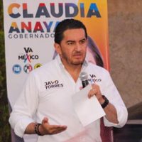 Encañonan y asaltan a candidato del PAN-PRI-PRD a alcaldía de Fresnillo