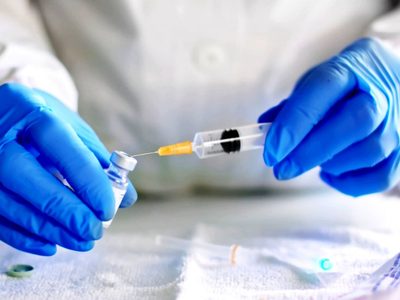 La vacuna de Pfizer y BioNTech podría aprobarse en octubre