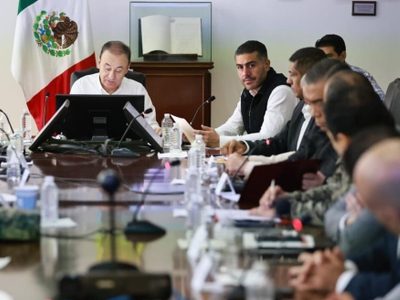 Amurallado, Alfonso Durazo recibe a Omar García Harfuch en Sonora