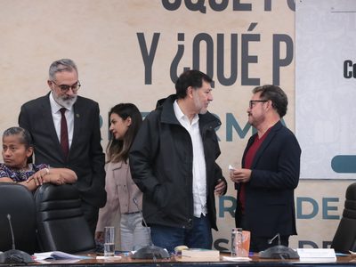 Oposición denuncia “albazo” y “mordaza” en la discusión de las iniciativas constitucionales de AMLO