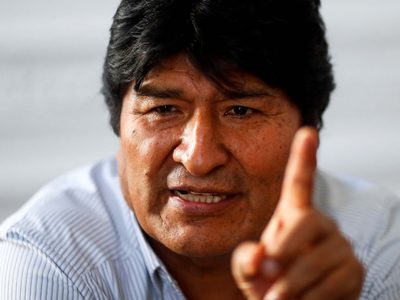Evo Morales inauguró su segunda obra en Bolivia desde el exilio en Argentina vía telefónica