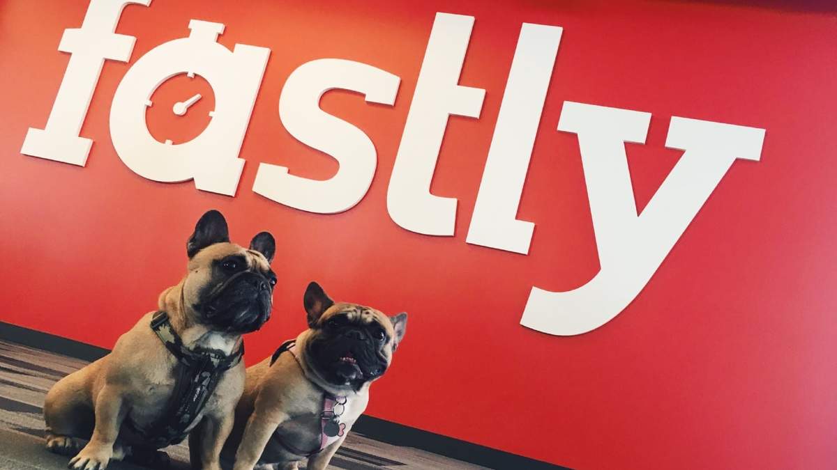 Una falla en la firma de computación en nube Fastly afectó a distintos medios en EU