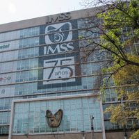 Tras anuncio de Zoé Robledo, el IMSS informa de otros tres directivos con covid-19