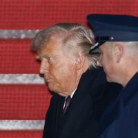 Trump no se inmuta ante críticas por tiroteo en Minneapolis y culpa del “caos” a los demócratas