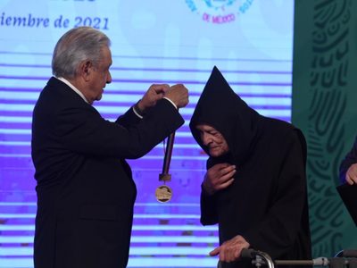 AMLO promete conservar el patrimonio histórico, cultural y arquitectónico de México
