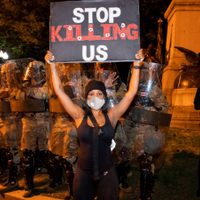 Disturbios en Estados Unidos: por violencia injustificada, dos policías fueron detenidos en Atlanta