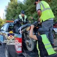 En un operativo policial en la zona oeste neuquina secuestraron 19 vehículos y retuvieron un carnet