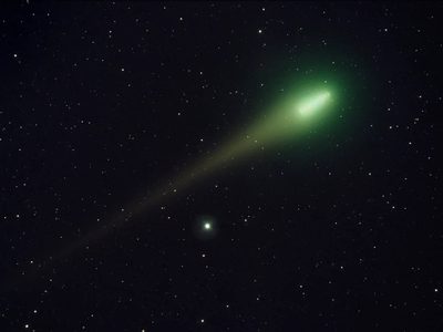 A partir de esta noche se podrá ver el “Cometa verde” que pasa cada 50 mil años