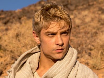 "Para la platea que pregunta": ¿Quién es el  Ángel Gabriel que enamoró en Jesús, la serie de Telefe?