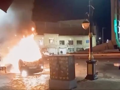 En medio de crecientes protestas, Irán corta el acceso a internet a la población