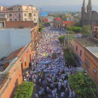 Morelos está herido, necesita paz: claman en marcha encabezada por Blanco y Sicilia en Cuernavaca