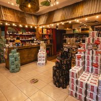 Una distribuidora de bebidas cerró 20 locales y despidió a más de 90 empleados