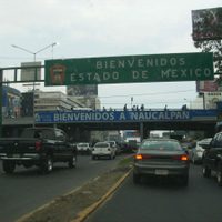 Persecución en el Periférico deja un muerto y tres heridos