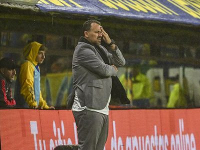 Se veía venir: Cristian Fabbiani dejó de ser el entrenador de Newell’s