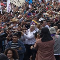 Kenia López va contra AMLO: Denunciará desvío de recursos públicos en marcha