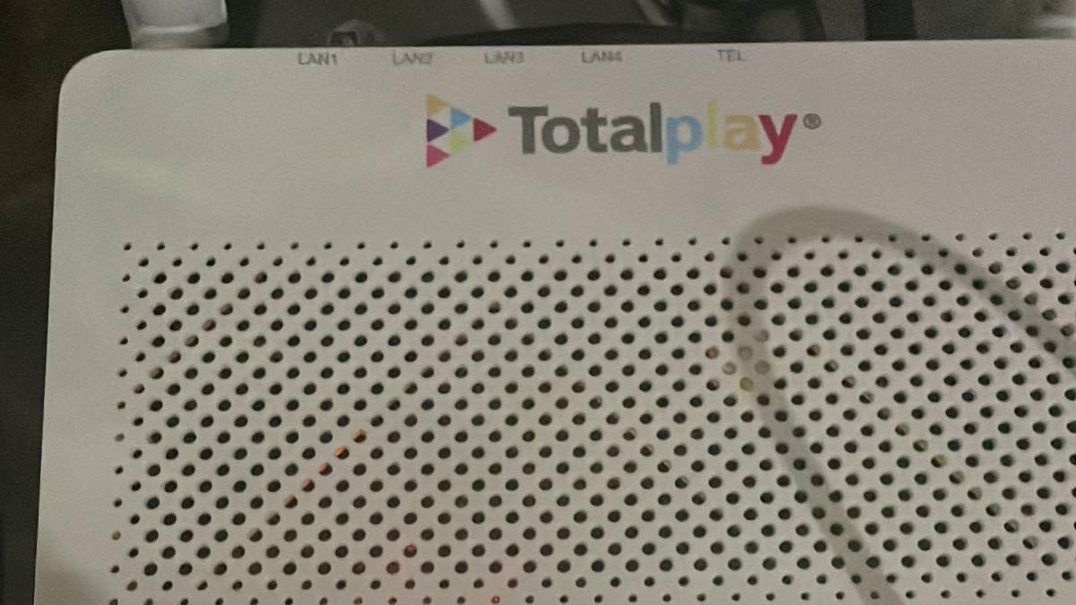 “Te odiamos Totalplay, arruinas nuestros home office”: Usuarios reportan caída de internet de la empresa
