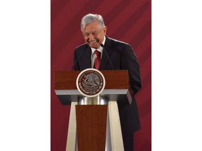AMLO niega estancamiento económico y afirma que la austeridad en el gobierno beneficiará a la gente