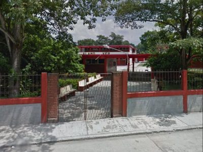Se intoxican 48 alumnos de secundaria en Veracruz; 5 están en observación