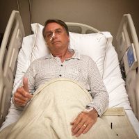 Bolsonaro ingresa en un hospital de Brasil por una obstrucción intestinal