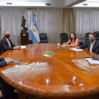 Alerta en la cúpula política: un delegado del FMI en la Argentina sería positivo para coronavirus