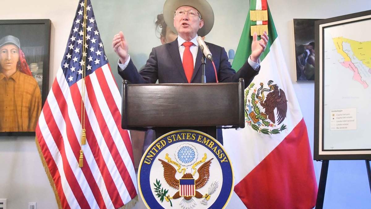 Ken Salazar, embajador de Estados Unidos en México, ofreció conferencia de prensa en la que mencionó que la solución al problema de la migración está en la frontera sur del país