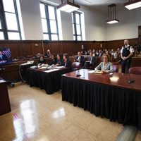 Trump comparece ante tribunal de Nueva York por video desde Florida