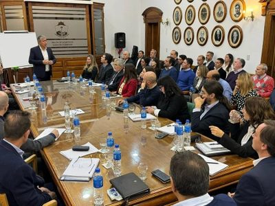 Sin moros en la costa el Gobierno neuquino hacia los desafíos 2025