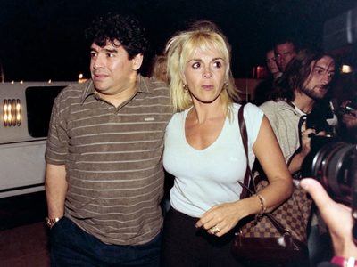 Horas antes de su fallecimiento: el llamado de Diego Maradona a Claudia Villafañe