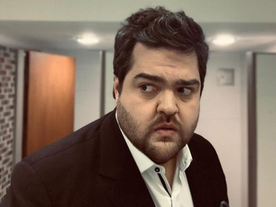 Puede salir mal: Darío Barassi terminó pidiendo ayuda en su especial nocturno