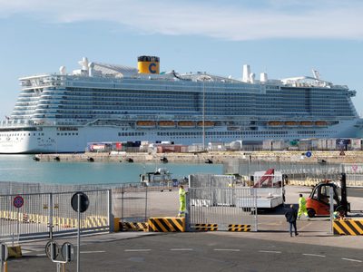 Impiden el desembarco de 6.000 pasajeros de un crucero en Italia tras sospecha de coronavirus