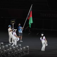 La bandera de Afganistán desfiló en la ceremonia de los Juegos Paralímpicos, pero sin su delegación