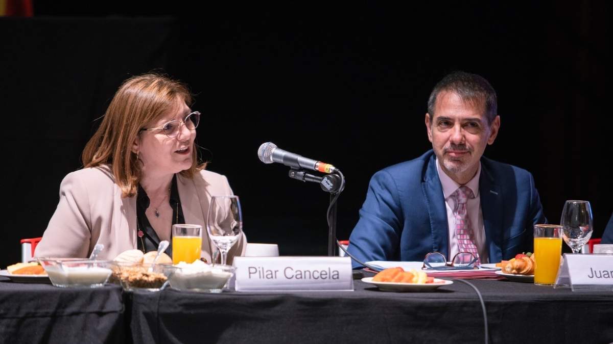 La secretaria de Estado de Cooperación Internacional se reunió con empresarios españoles en México