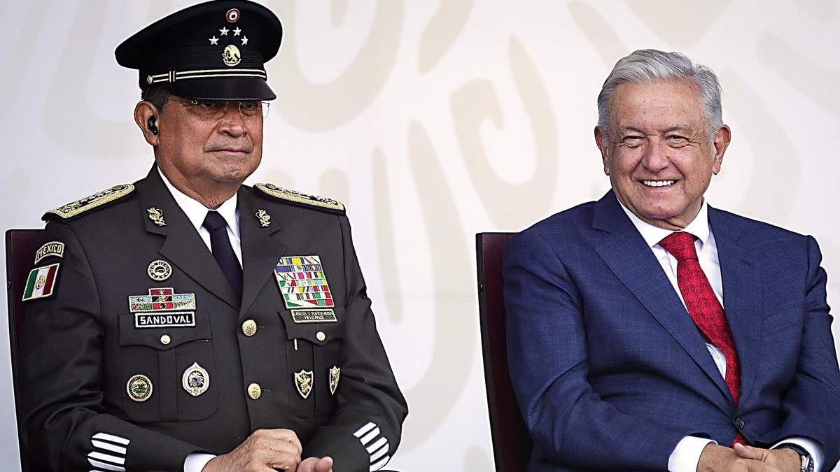 Luis Cresencio Sandoval y López Obrador
