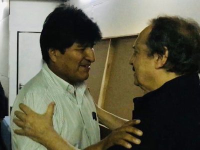 Ricardo Alfonsín se encontró con Evo Morales y le expresó su "solidaridad"