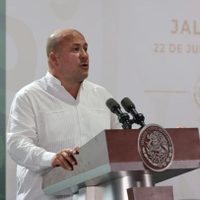 AMLO y Alfaro envían saludos a Susana Carreño, periodista atacada en Puerto Vallarta