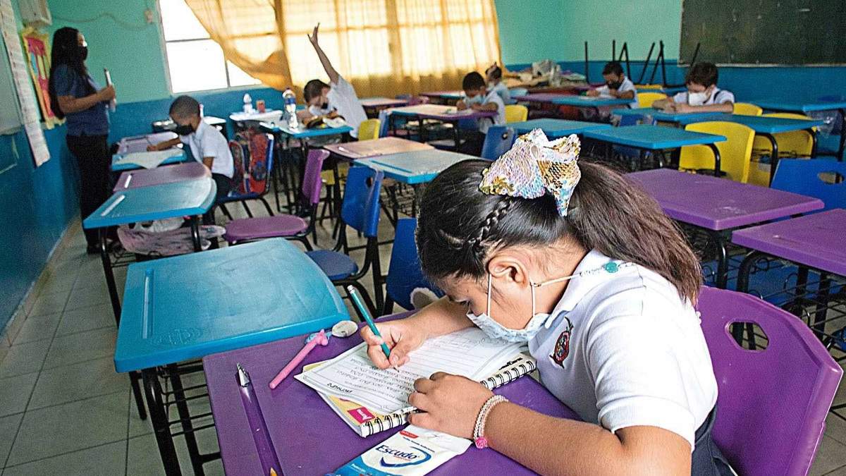 Controversia por los libros de texto