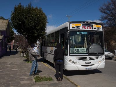 Tras su suspensión, la Audiencia Pública de transporte de Bariloche ya tiene fecha