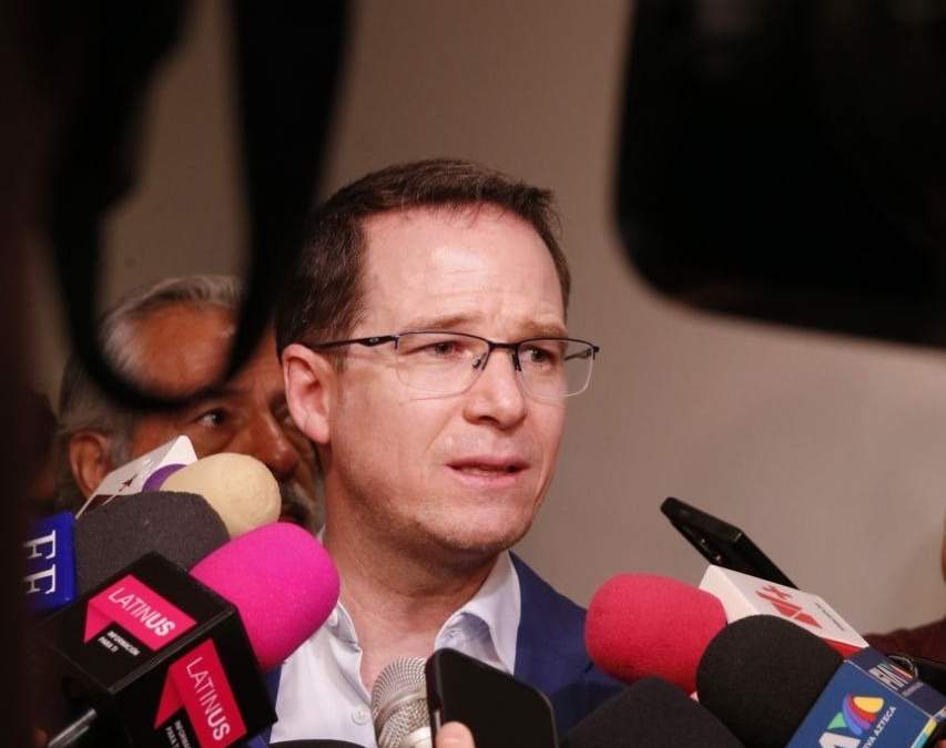 El coordinador de la bancada del PAN en el Senado