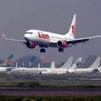 Avión de Lion Air con 188 pasajeros se estrella en el Mar de Java