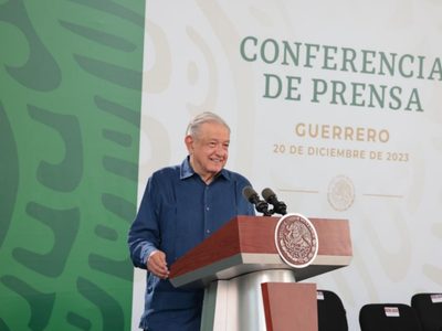 "Quién sabe qué otra cosa va a inventar": AMLO critica a Loret por decir que CJNG amenazó a Harfuch