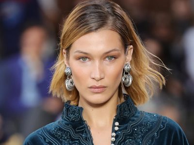 ¡Qué amor! Esto hicieron los fans de Bella Hadid por el Día de la Mujer