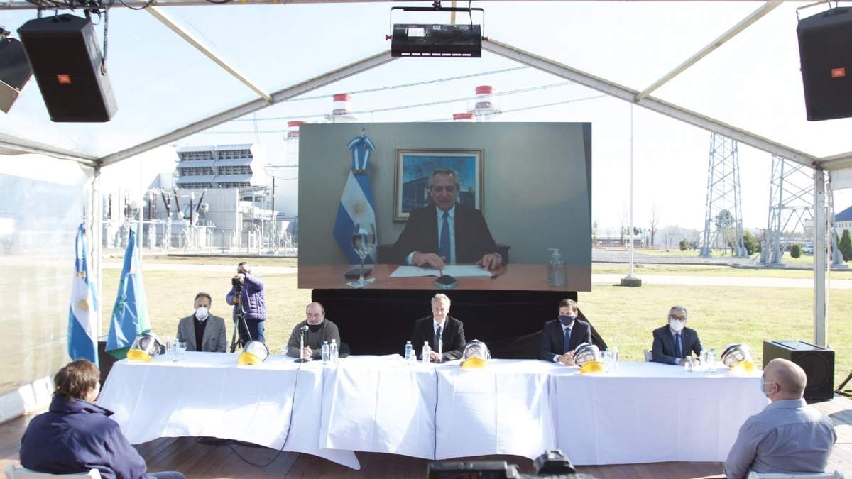 Inauguración de Pampa Energía. (Fuente: Twitter)