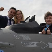Petri acusó de golpista a Victoria Villarruel y ella le dijo "vieja chusma"